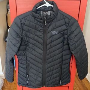 Puffy jacket-black